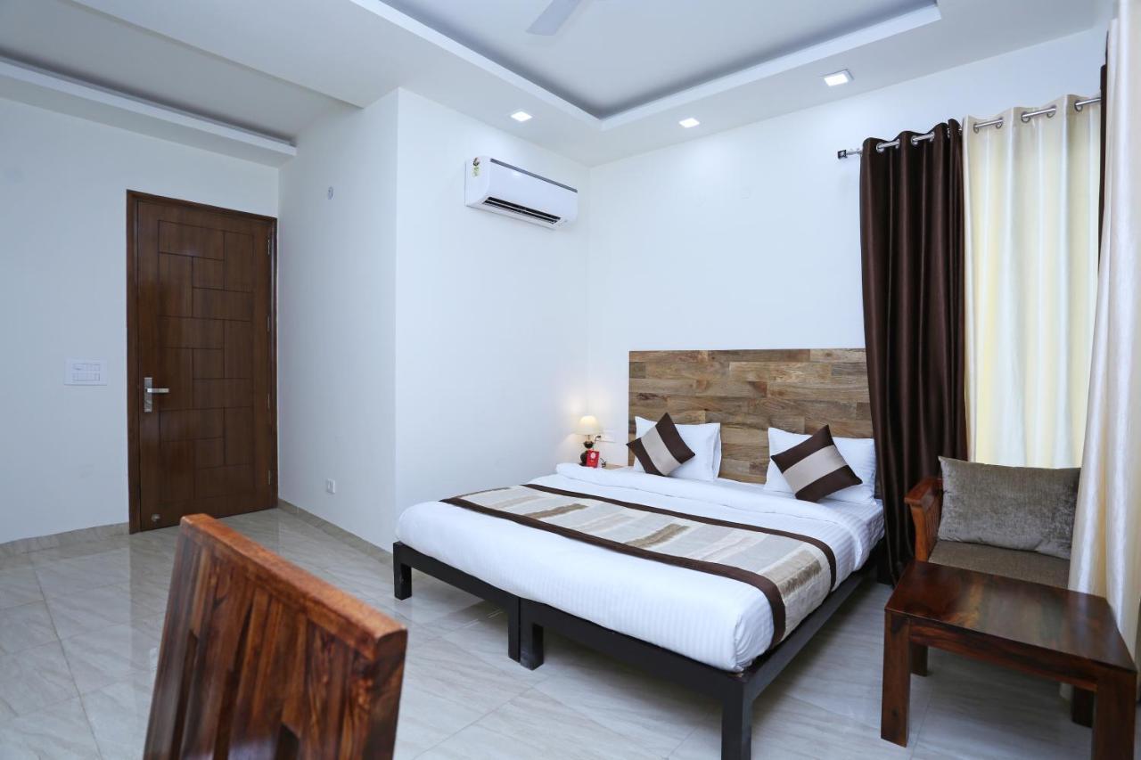 Oyo 6576 Viskon Rooms Gurgaon Zewnętrze zdjęcie